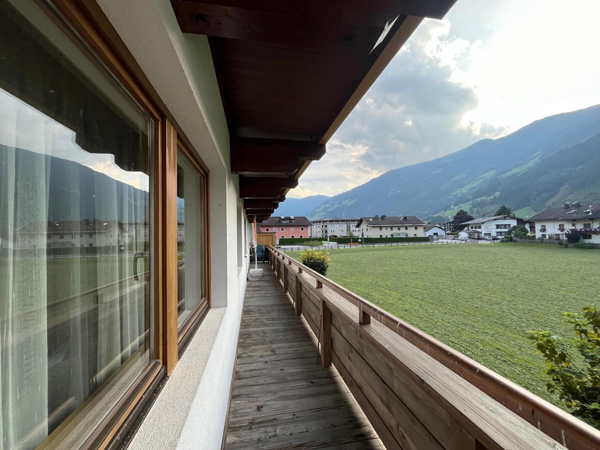 Zell Views Apartments Целль-ам-Ціллер Екстер'єр фото